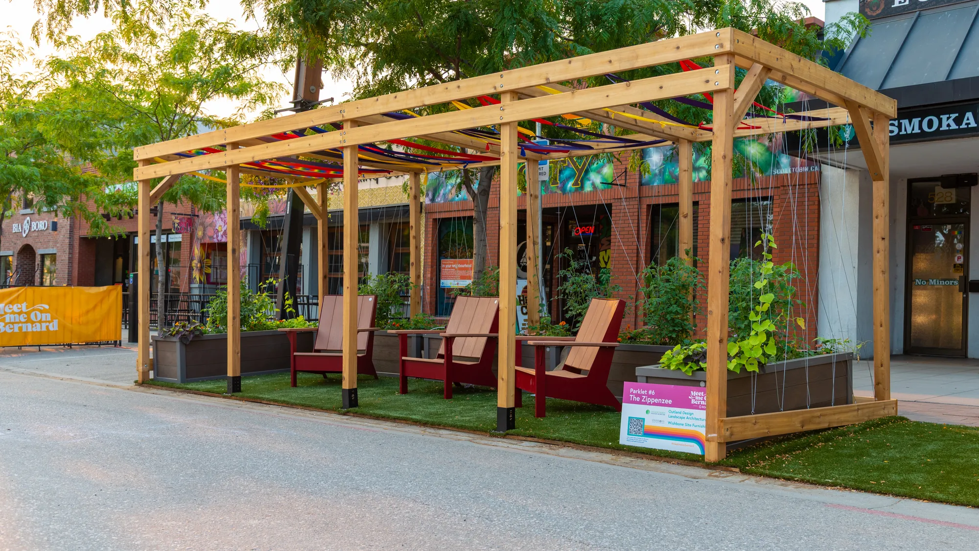Outland Design Zippenzee Parklet in Kelowna Side View