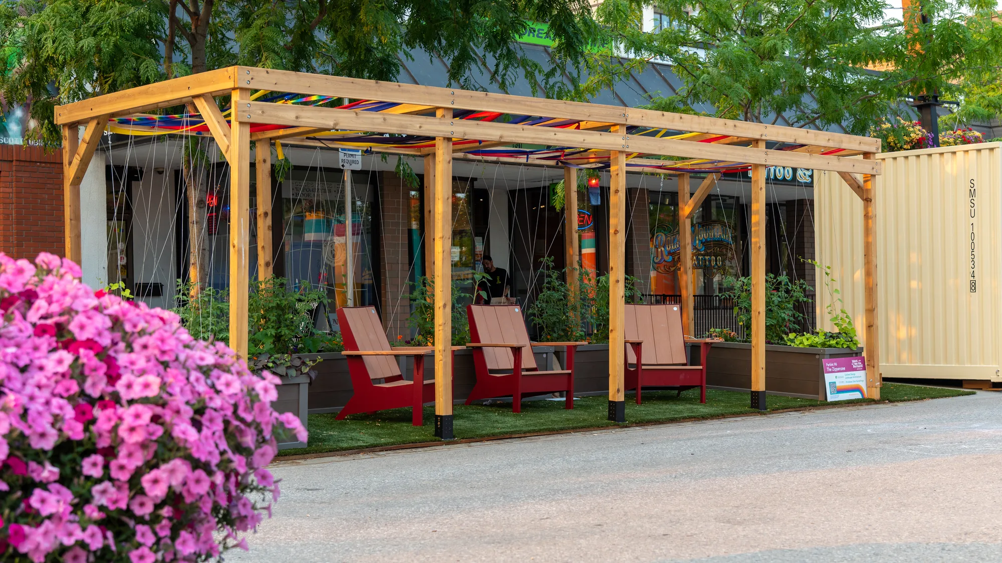 Outland Design Zippenzee Parklet in Kelowna Side View 1