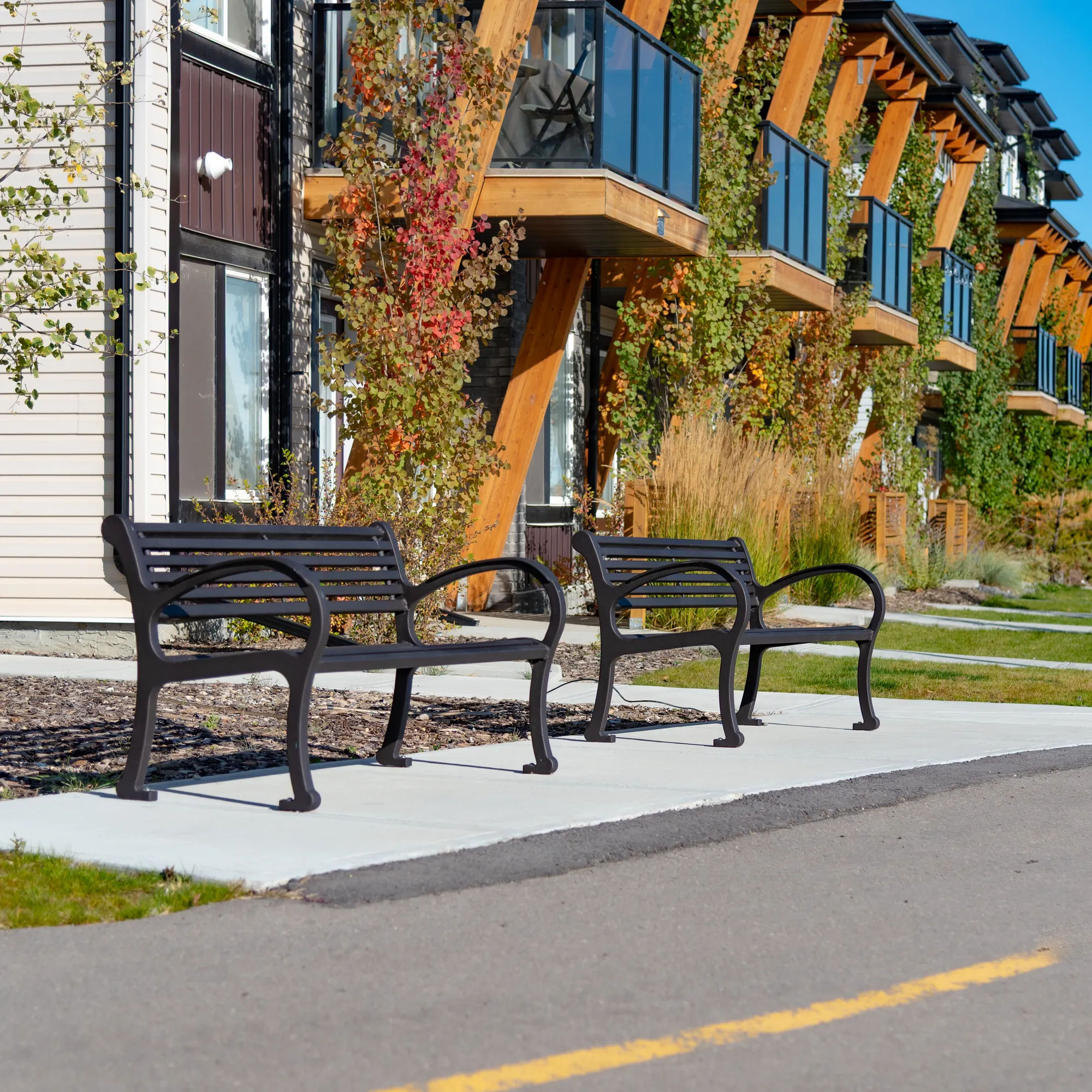 Wishbone All Aluminum Mountain Classic Benches at Saddle Ridge C