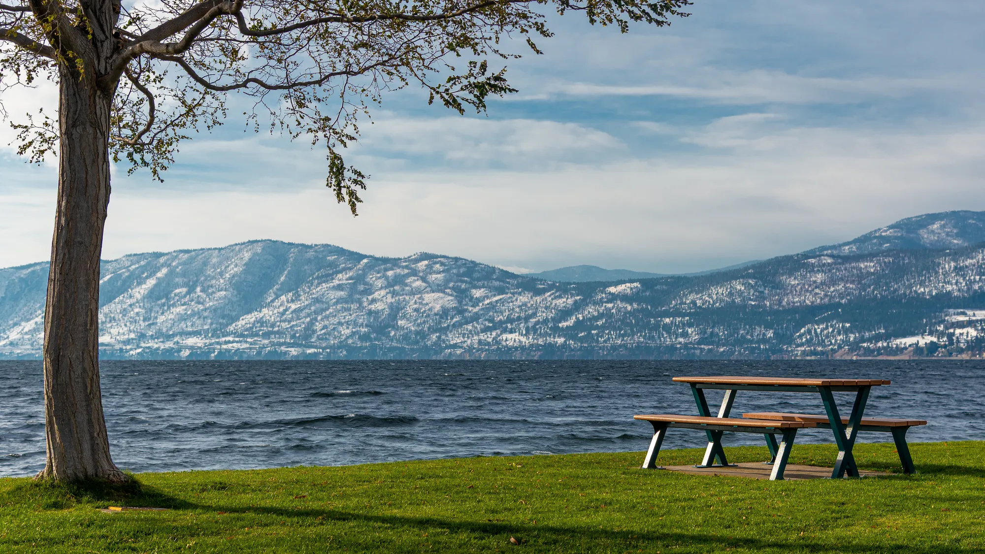 Wishbone Bayview Picnic Table in Peachland BC