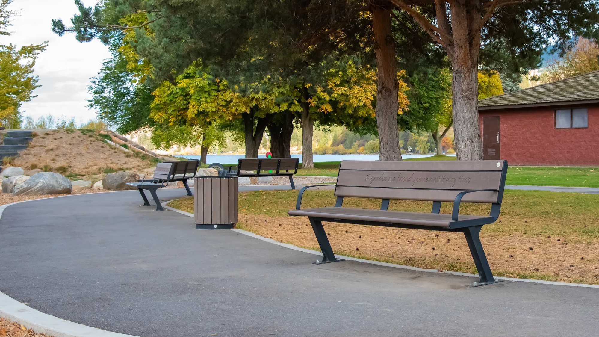 Wishbone Commercial Bayview Plus Benches at Beasley Park in Lake