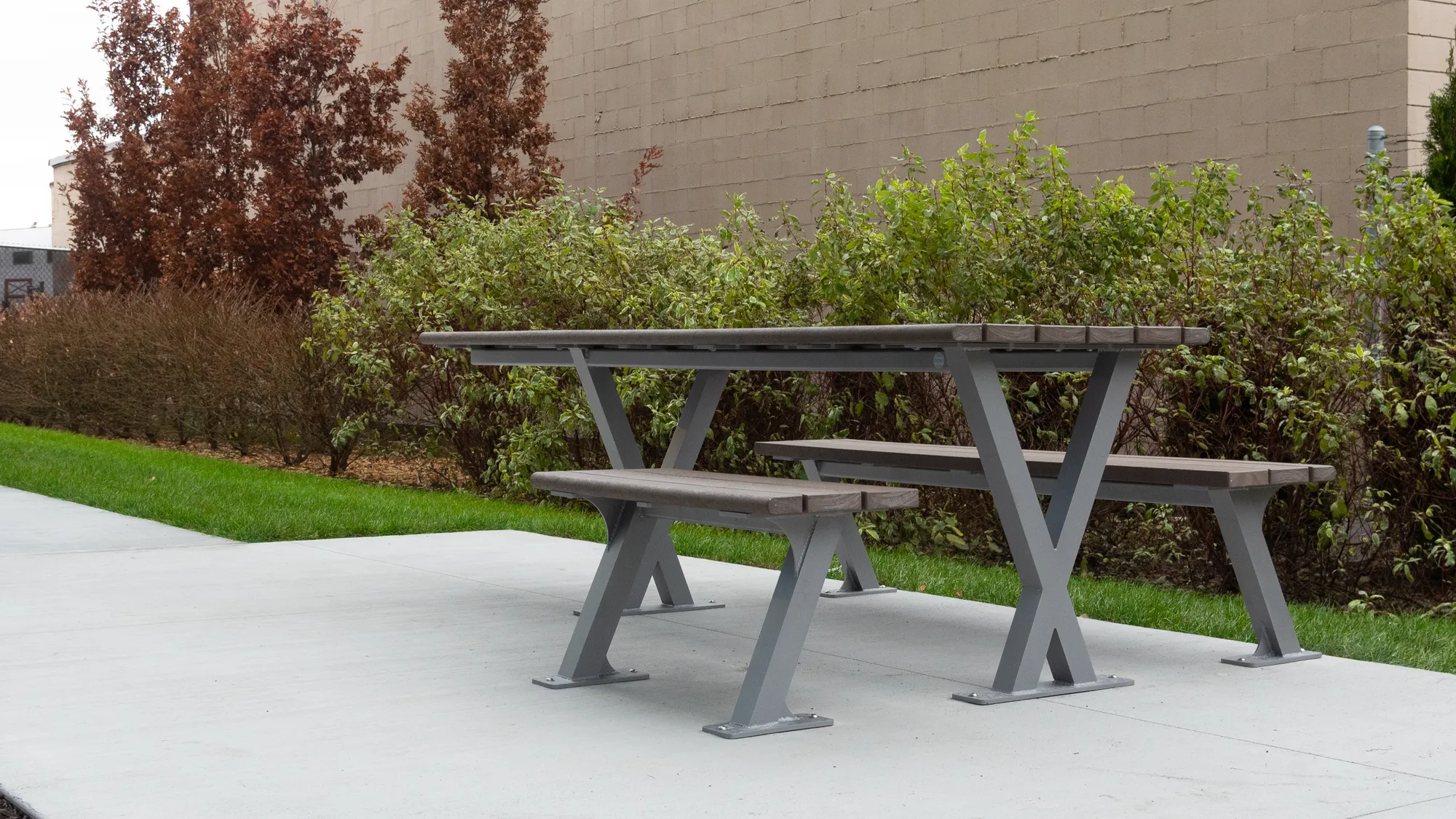 Wishbone Bayview Wheelchair Accessible Picnic Table at Work Safe