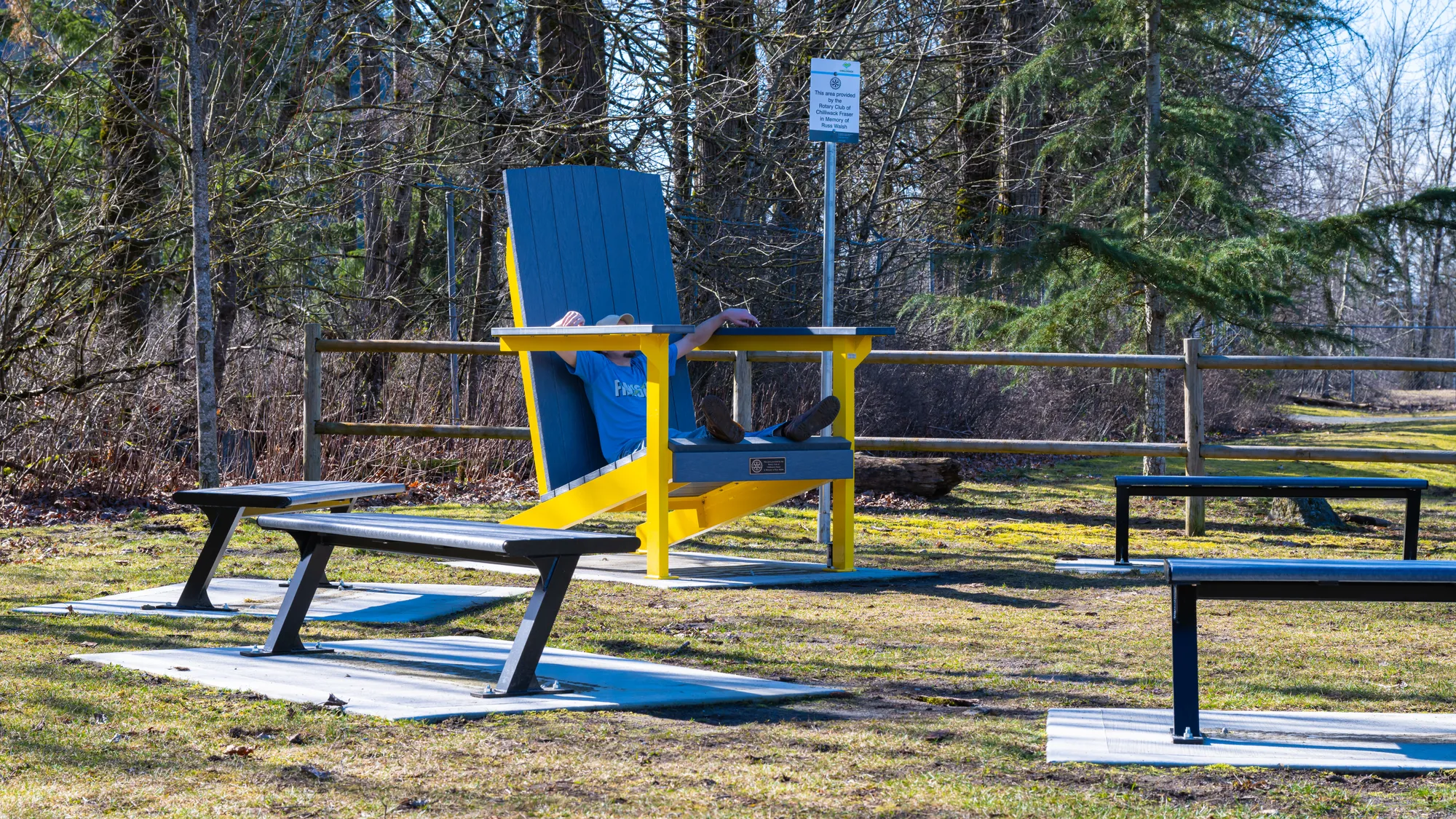 Wishbone Giant Adirondack Memorial Chair in Chilliwack , BC