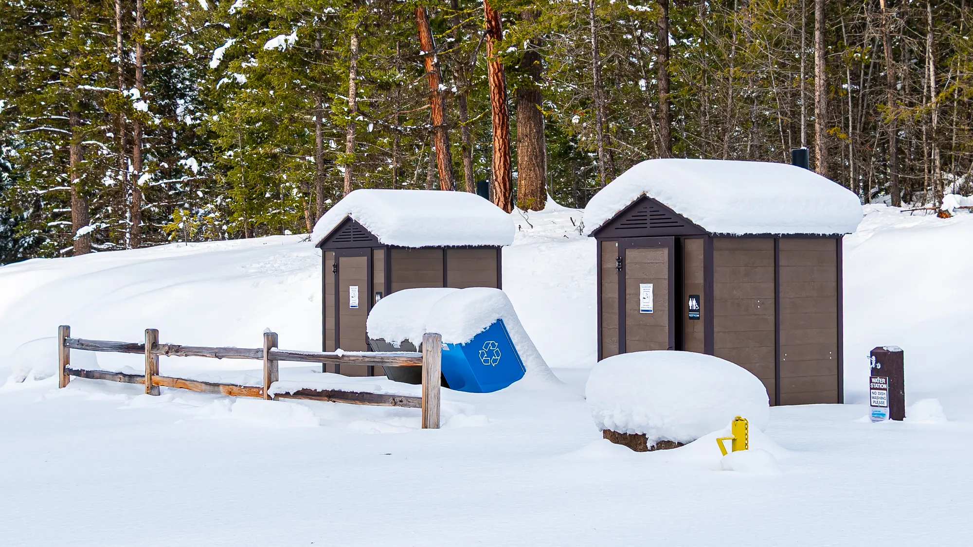 Wishbone John Jumbo Outhouses at Kentucky-Alleyne Provincial Par