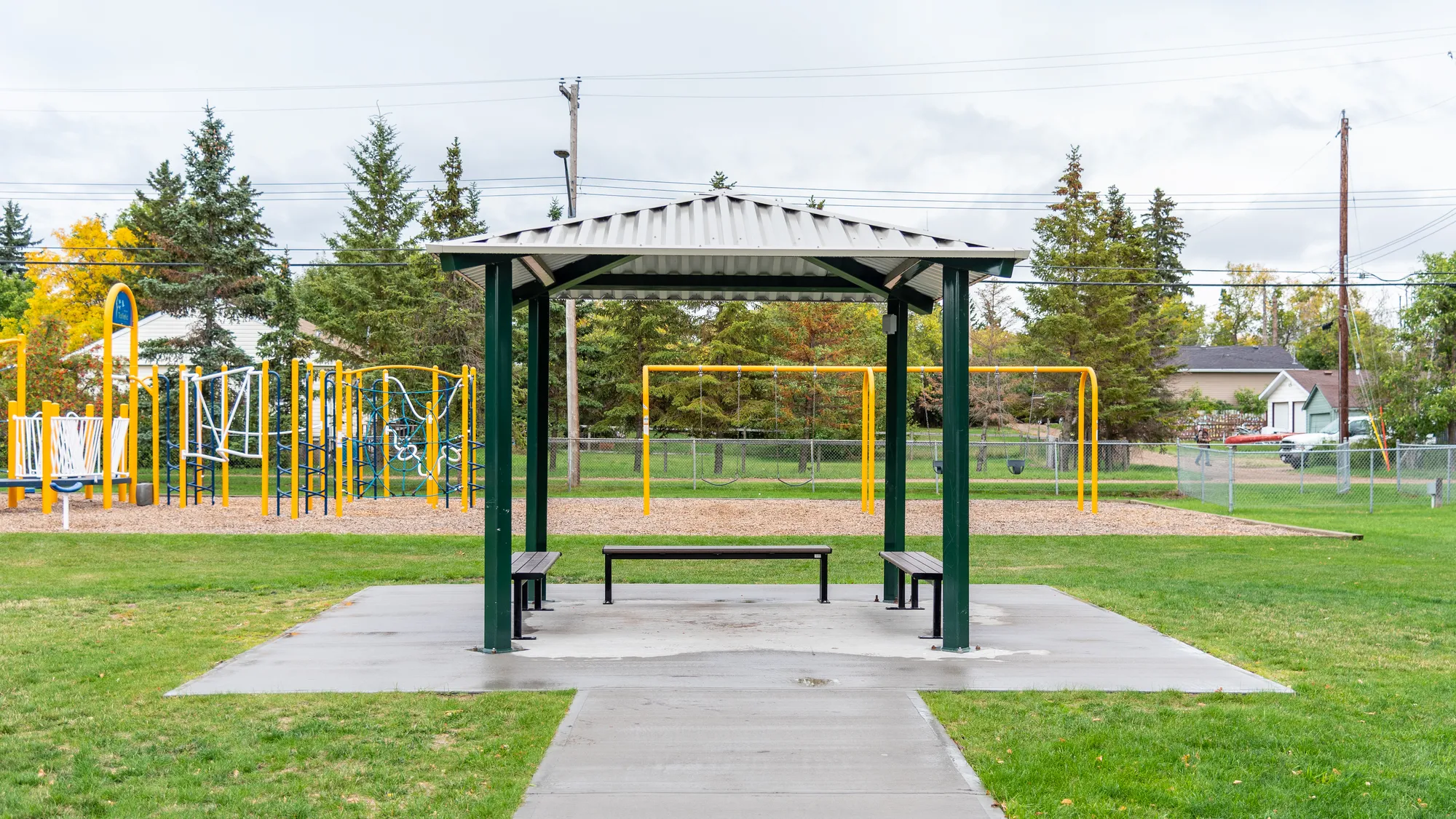 Wishbone Larson Backless Benches in Tofield Alberta