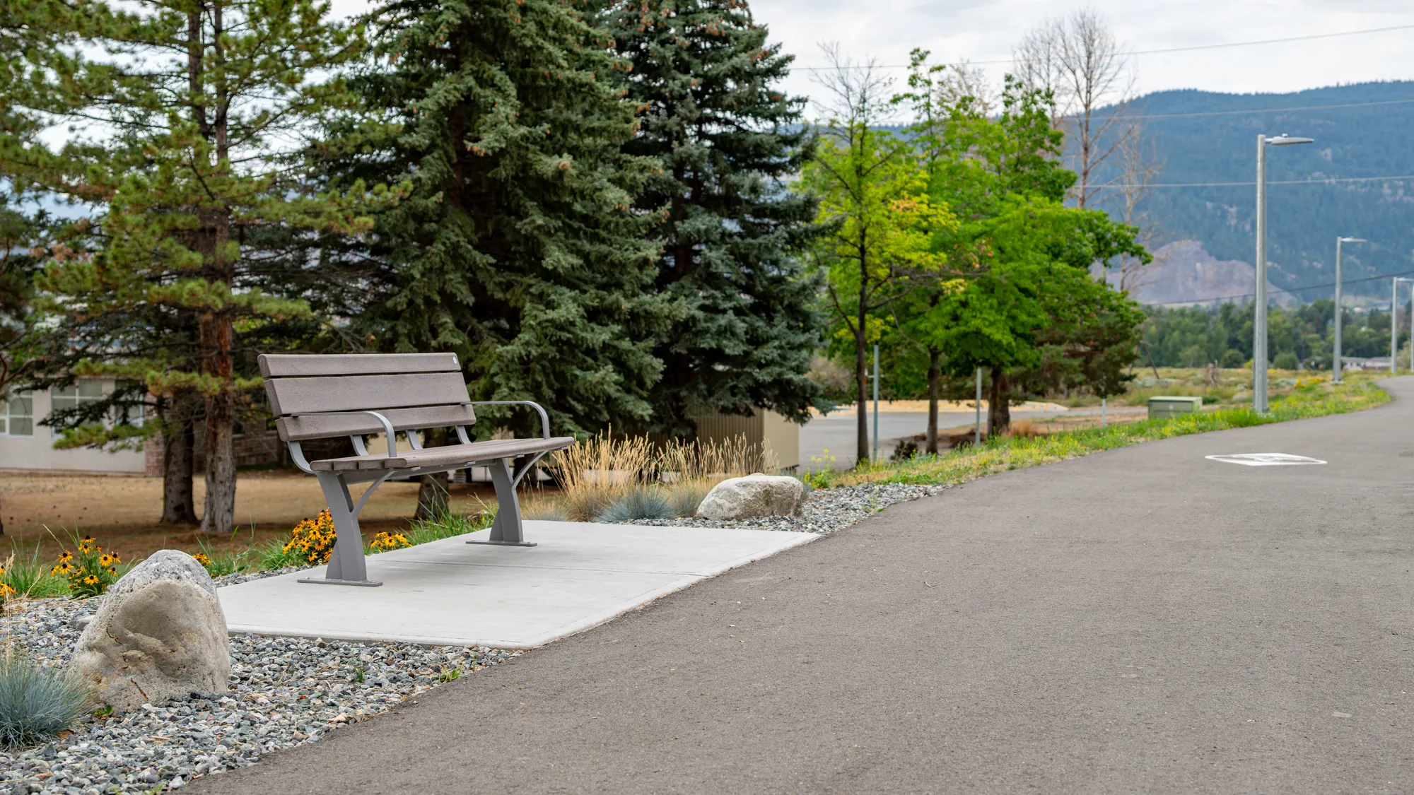 Wishbone Parker 6ft Bench in Merritt, BC