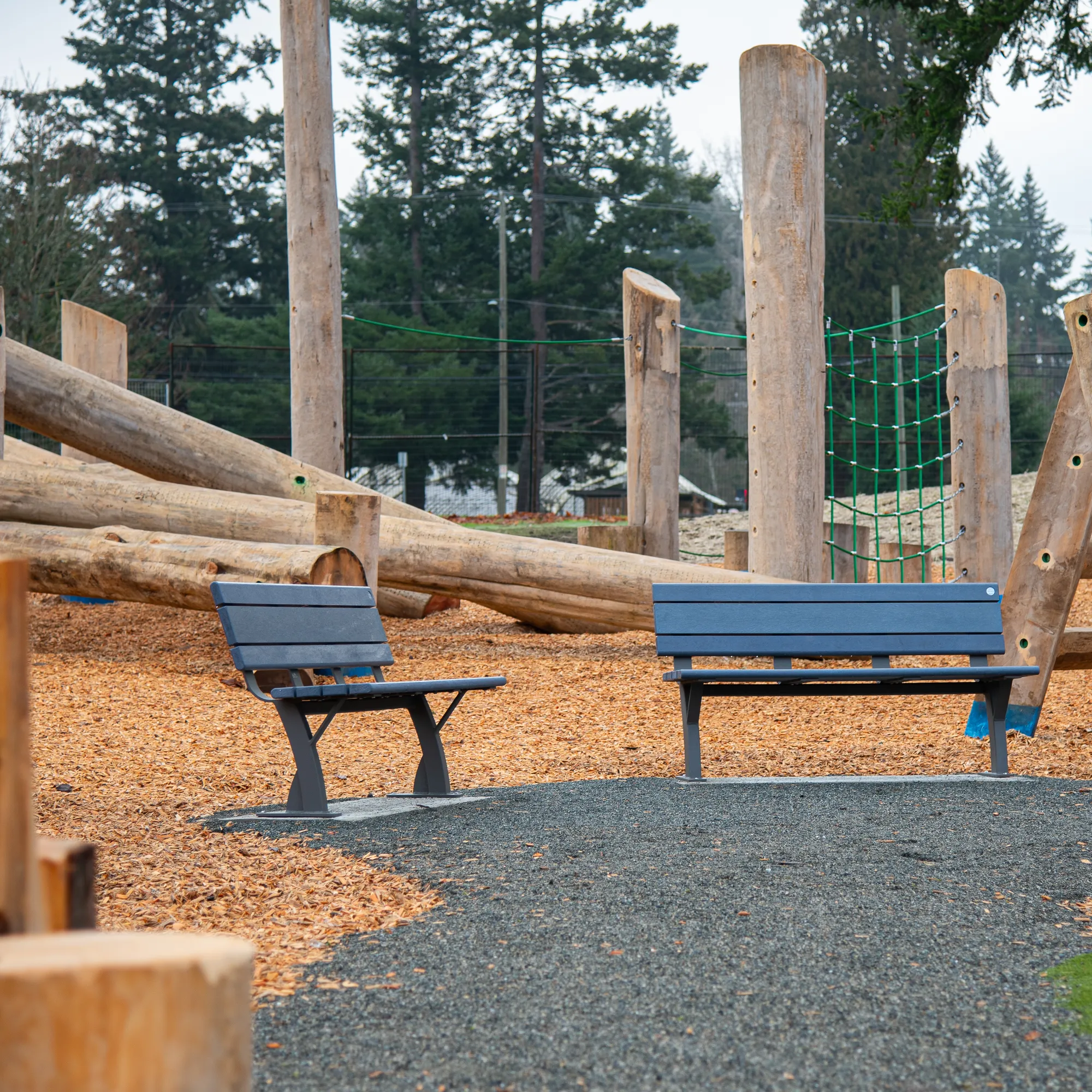 Wishbone Parker Benches at Elk/Beaver Lake Regional Park in Saan