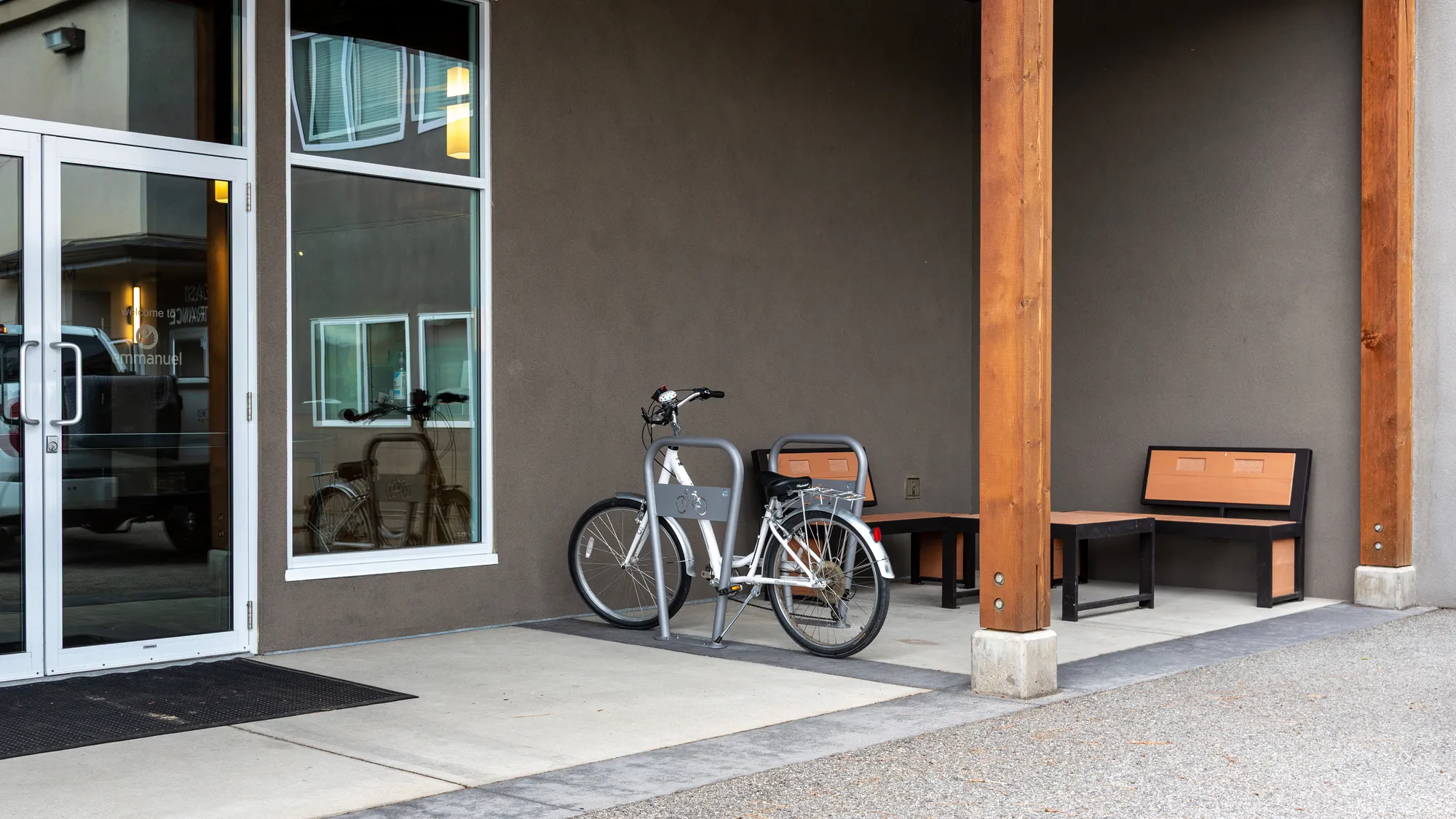 Wishbone Pipeline 2 Space Bike Racks at Emmanuel Church in West