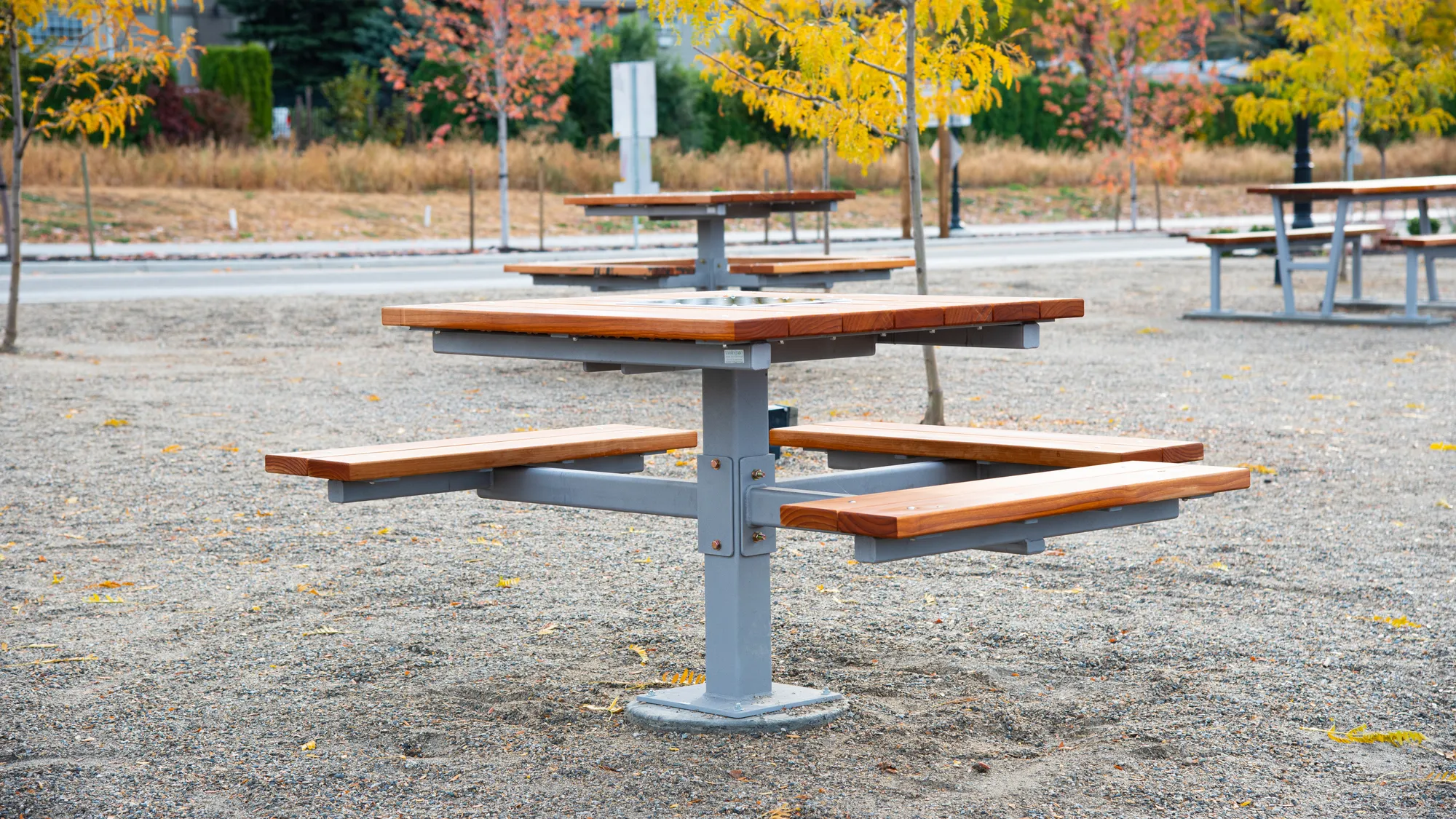 Wishbone Commercial Wheelchair Accessible Picnic Table using Mod
