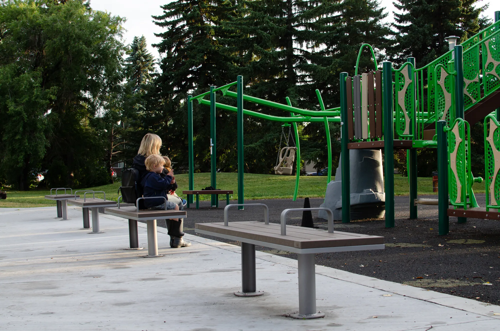 Wishbone SurRe Backless Benches at Crestwood Community in Edmont