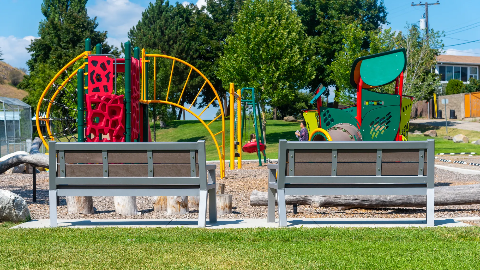 Wishbone Rutherford Wide Body Benches at Alexis Park in Vernon B