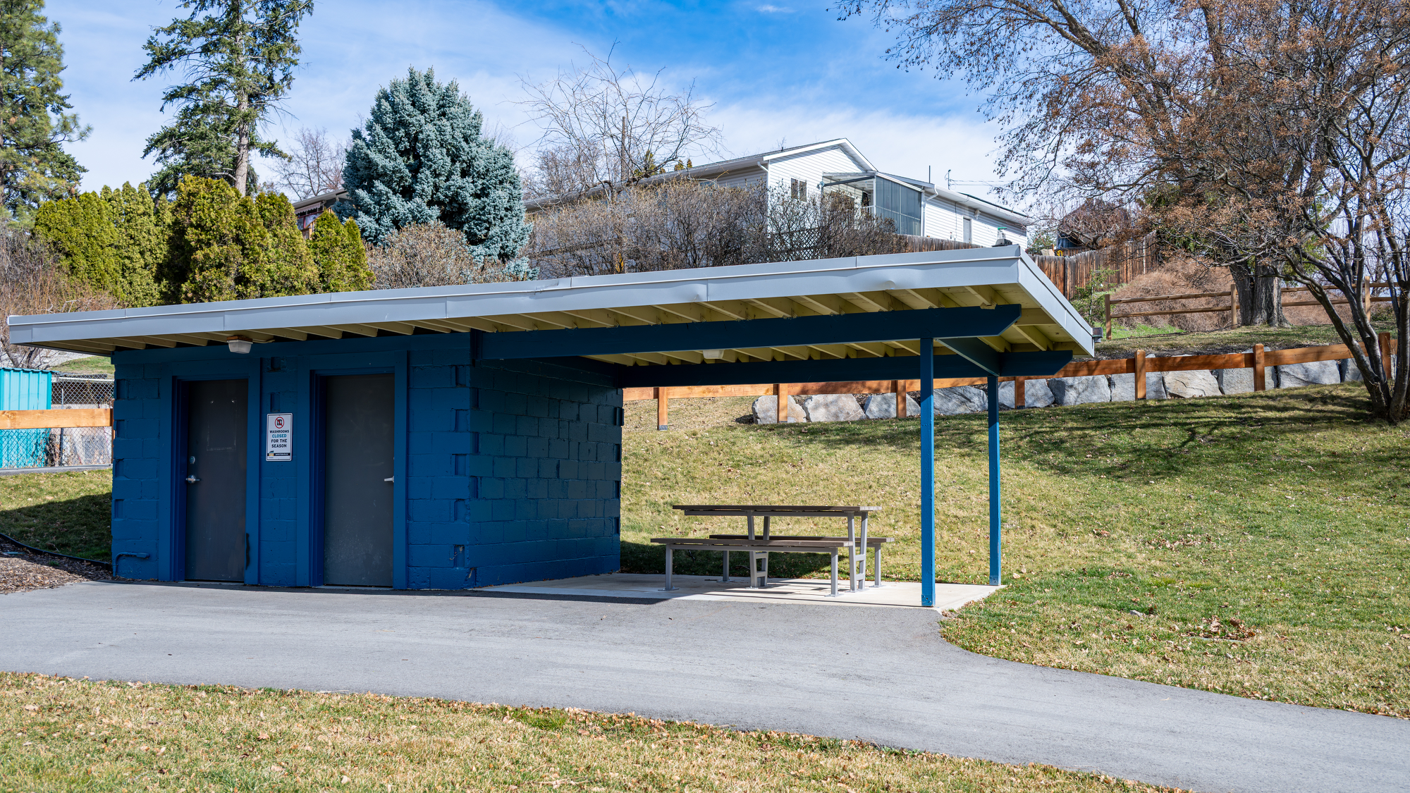 Wishbone 6 ft Rutherford Wheelchair Accessible Picnic Table at Mariposa Park in Penticton, BC