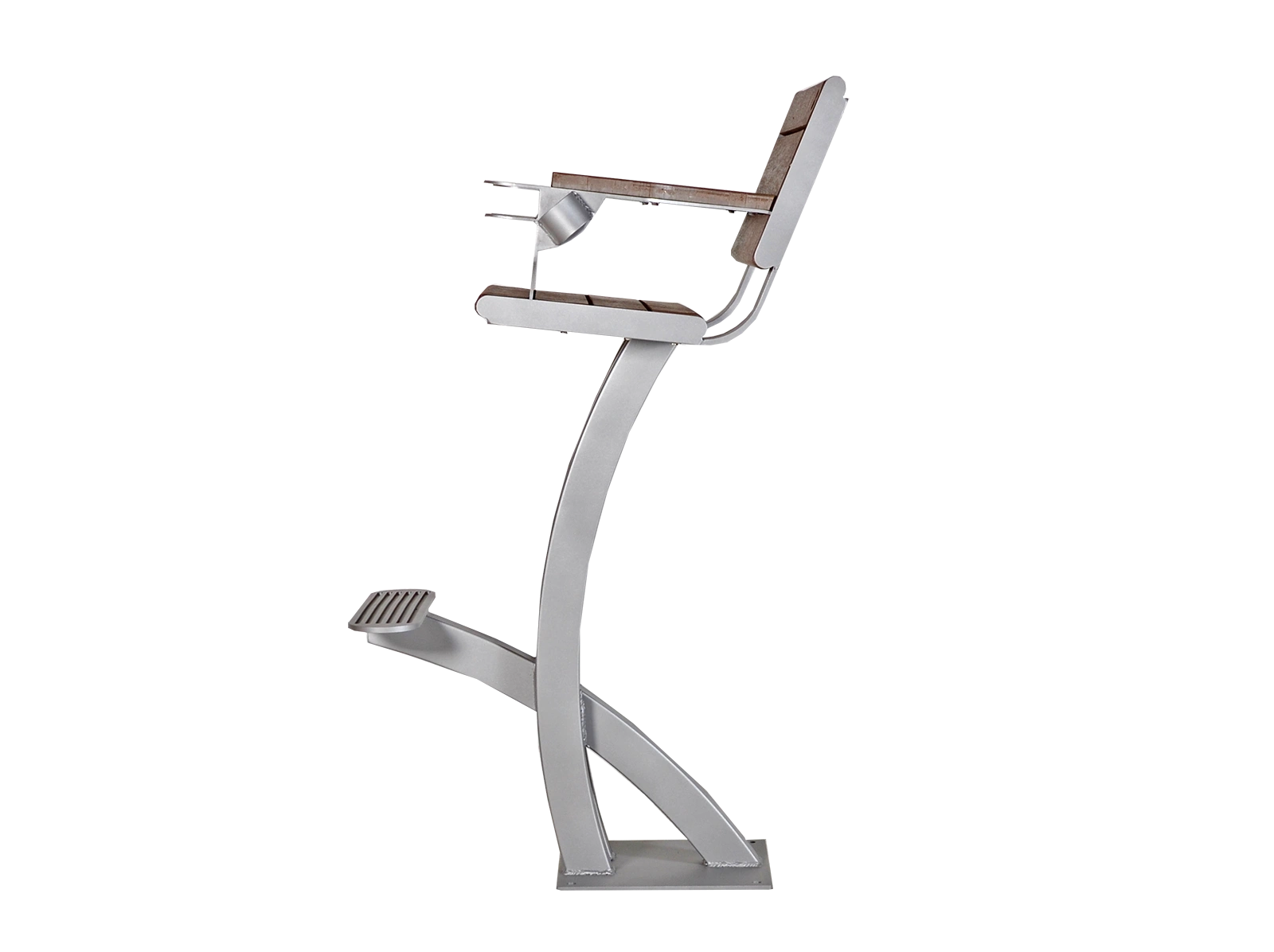 Parker Fisherman's Chair with a silver powder-coated frame and redwood recycled plastic lumber seat.