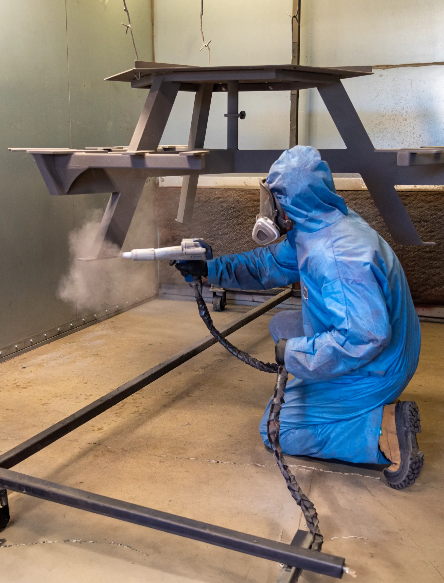 Powdercoating a Bayview Hexigonal Picnic Table
