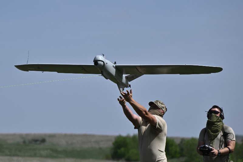 Unprecedented Drone Assaults Disrupt Moscow: Escalation Amid Peace Talks