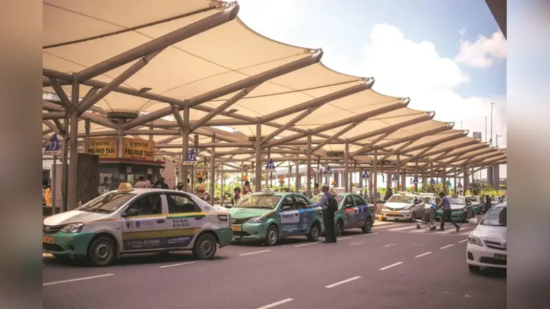 Cooperatives vs Corporates: How Bharat Taxi and State-Run Apps Are Redefining Ride-Hailing in India