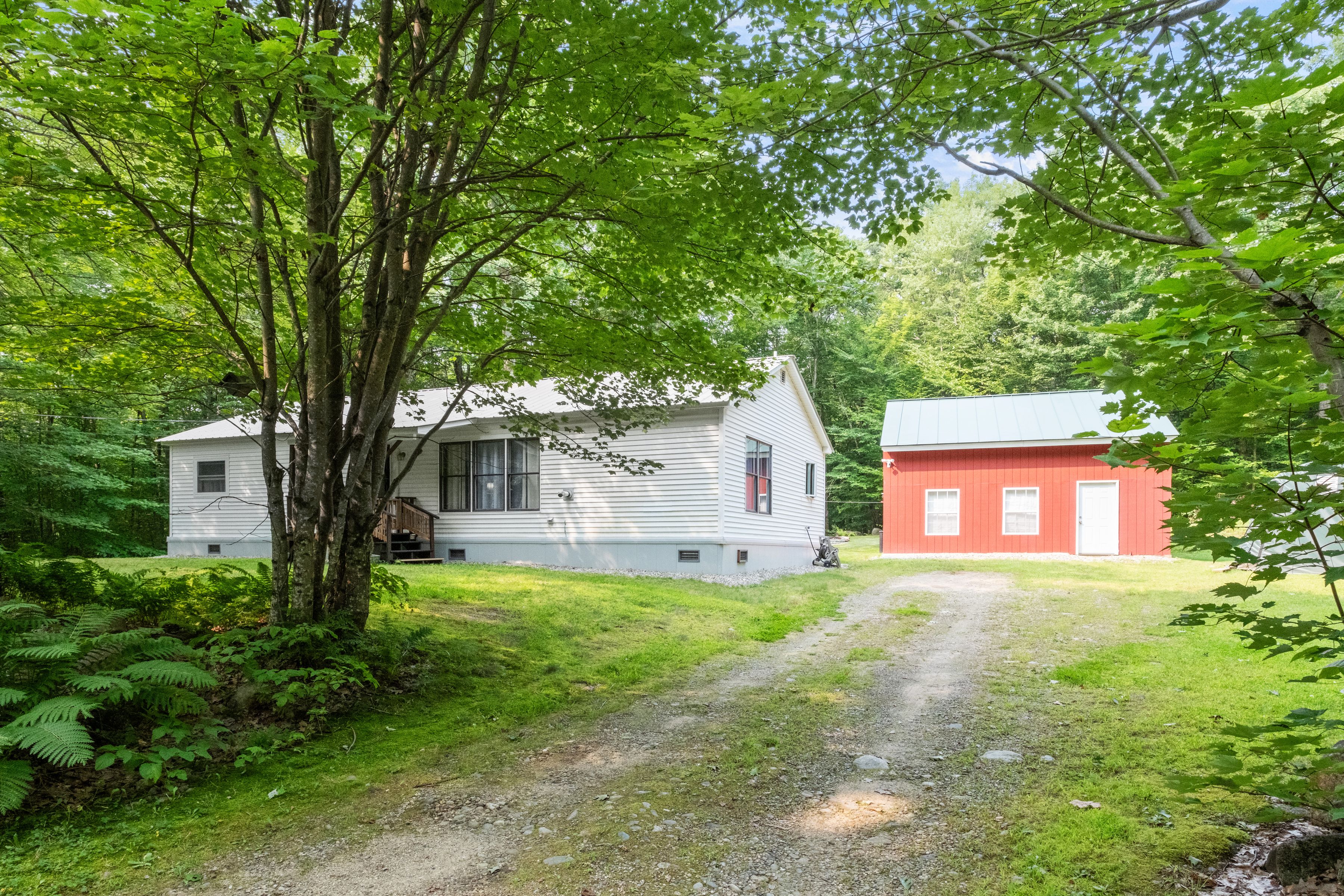 452 Chase Hill Road, Andover