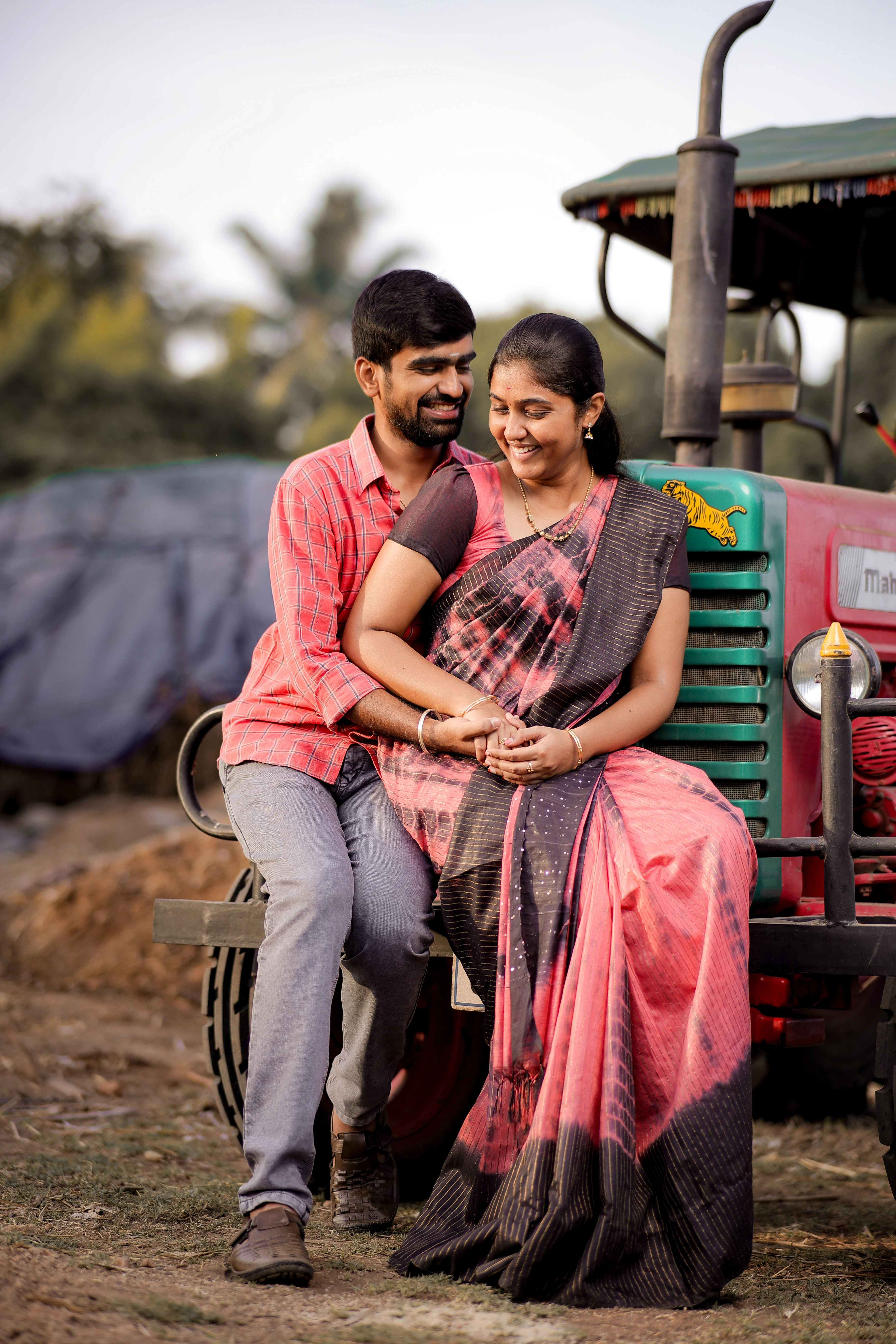 Raj & Nivetha photo