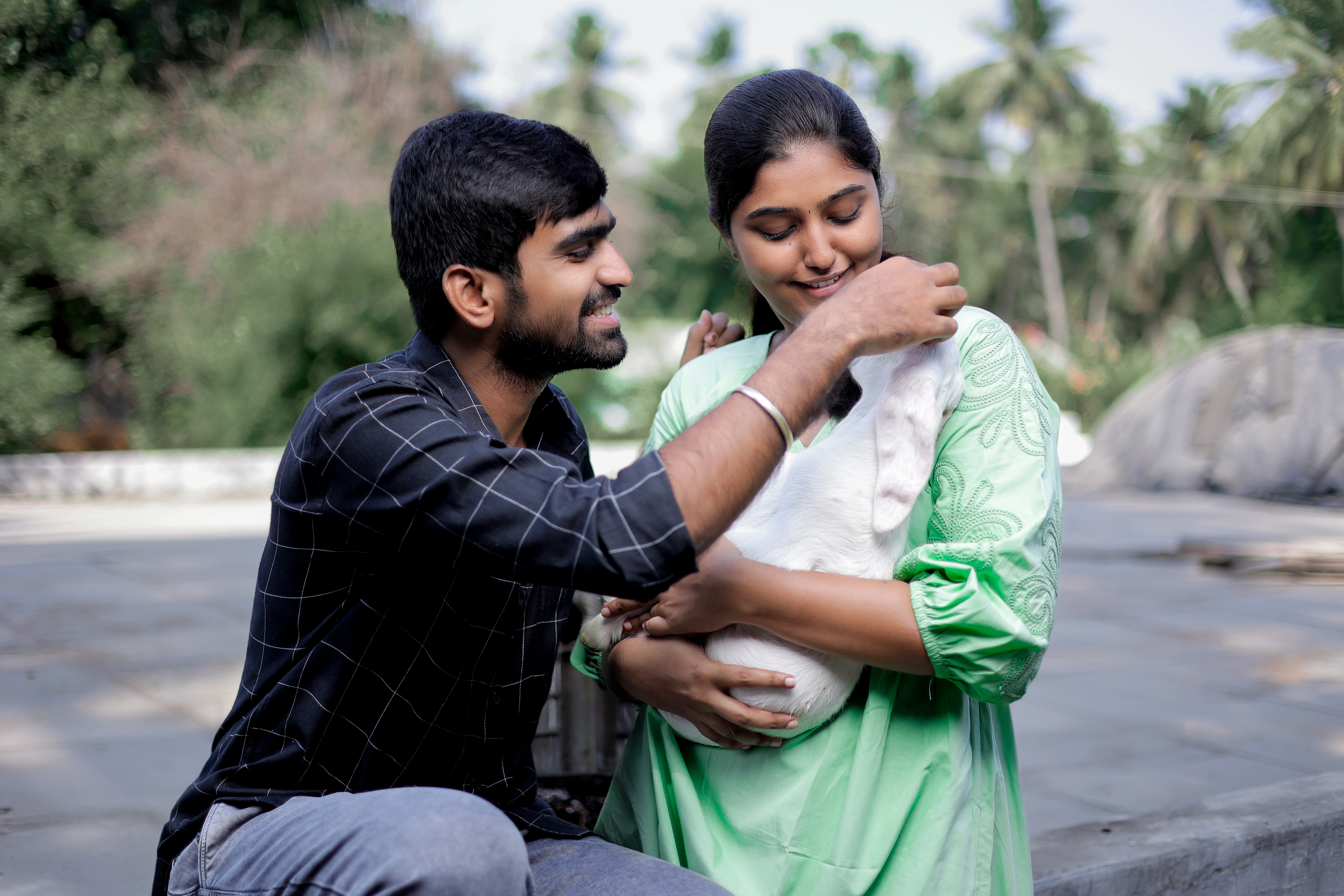 Raj & Nivetha photo