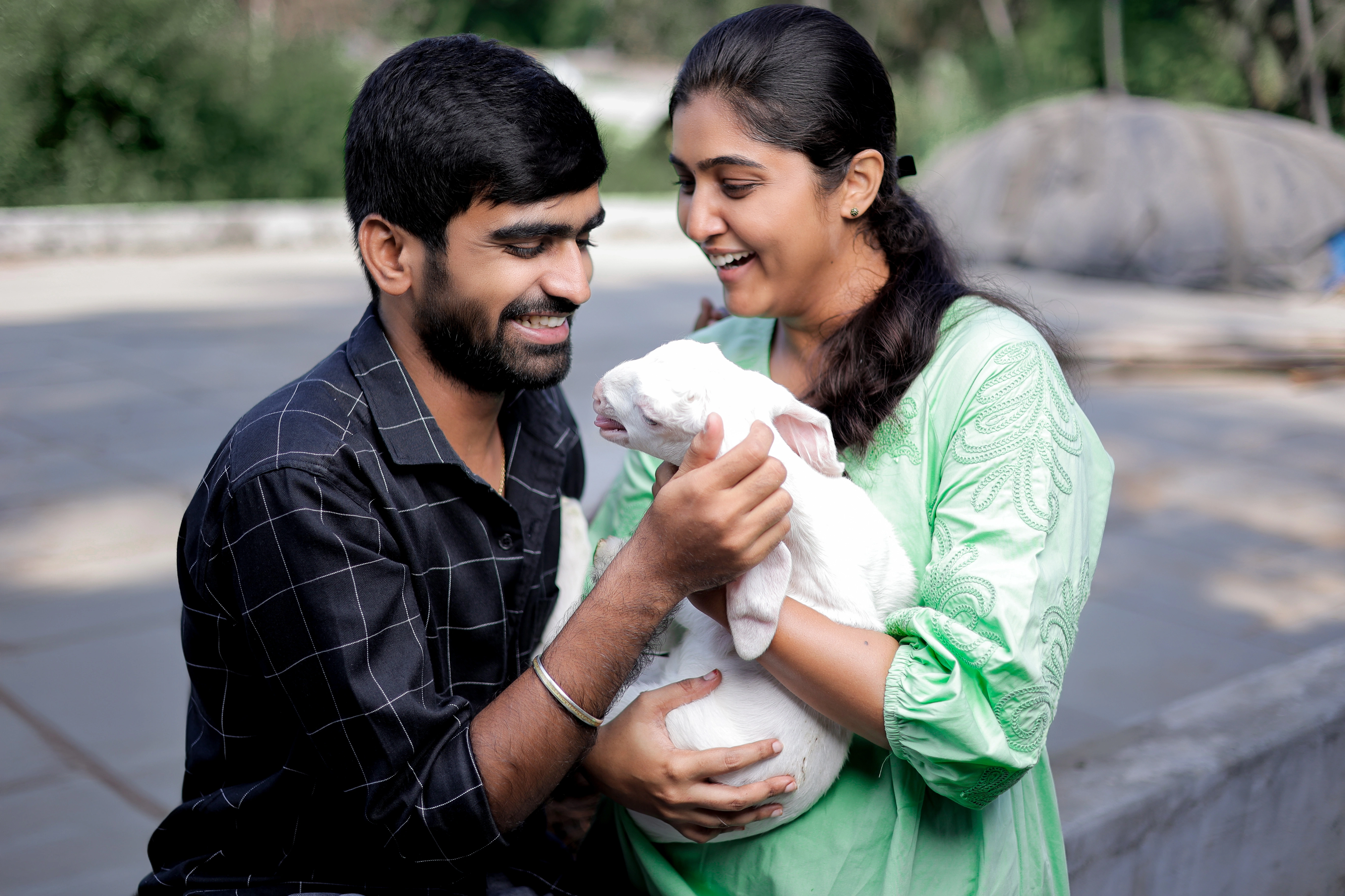 Raj & Nivetha photo