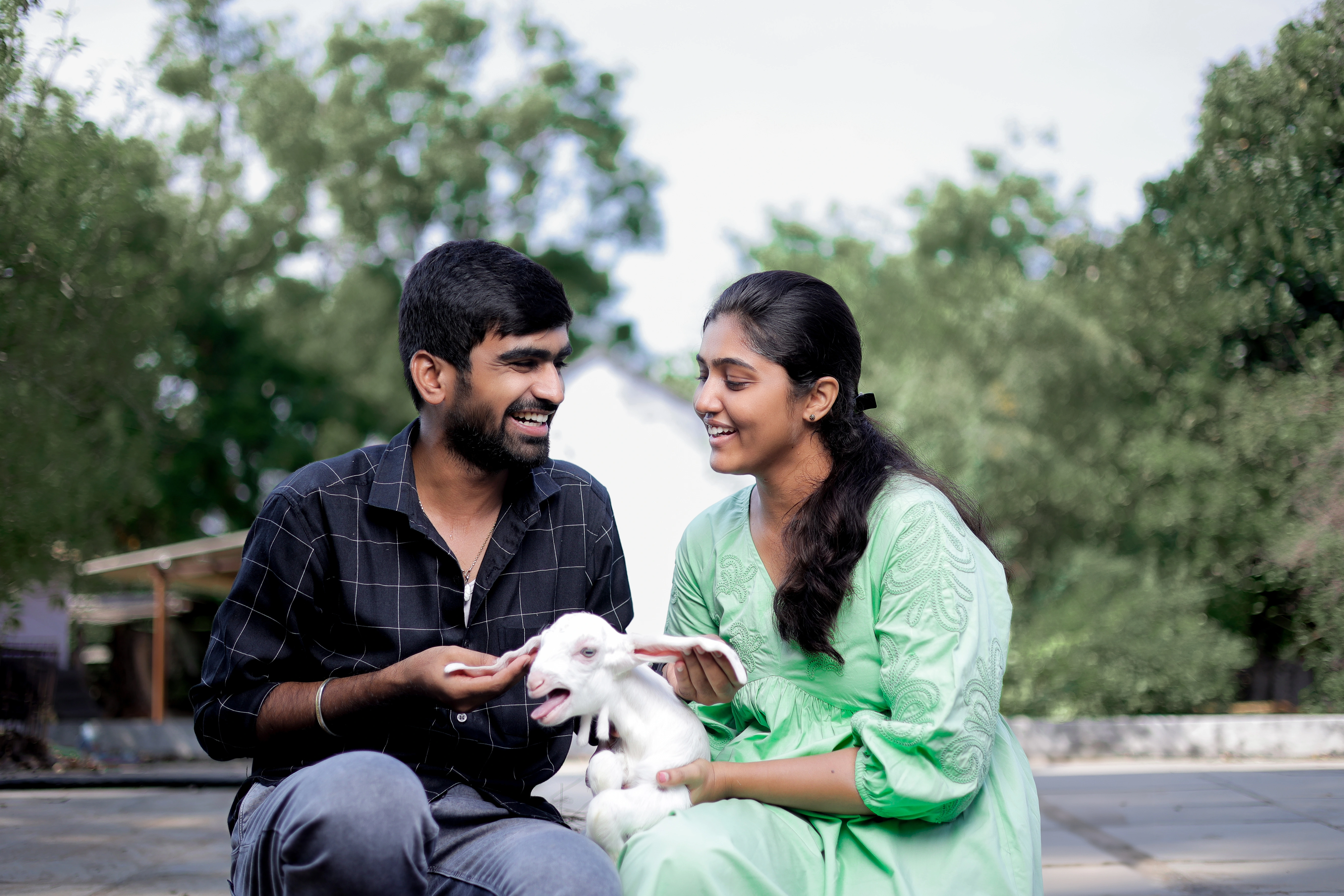 Raj & Nivetha photo