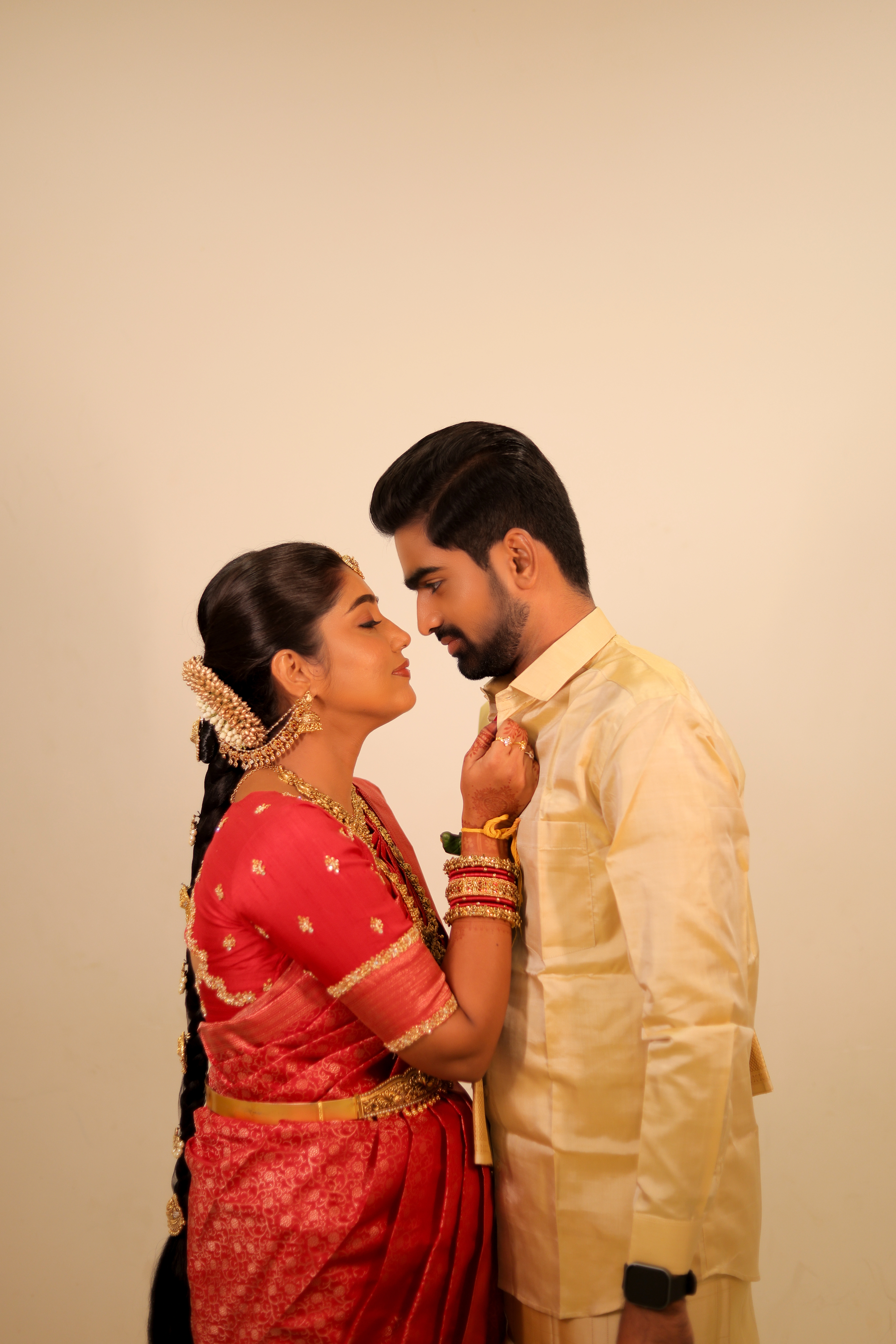 Raj & Nivetha photo