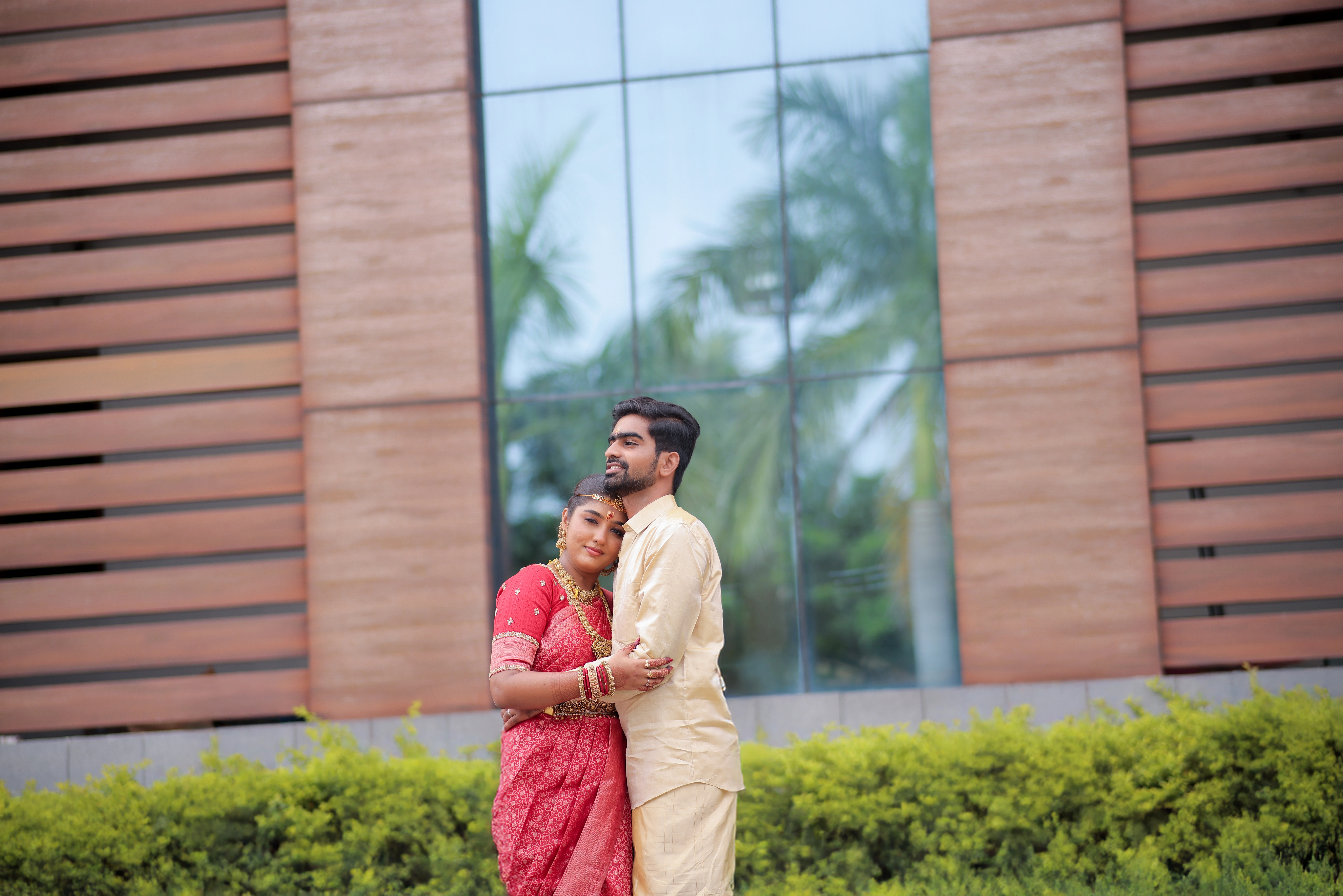 Raj & Nivetha photo