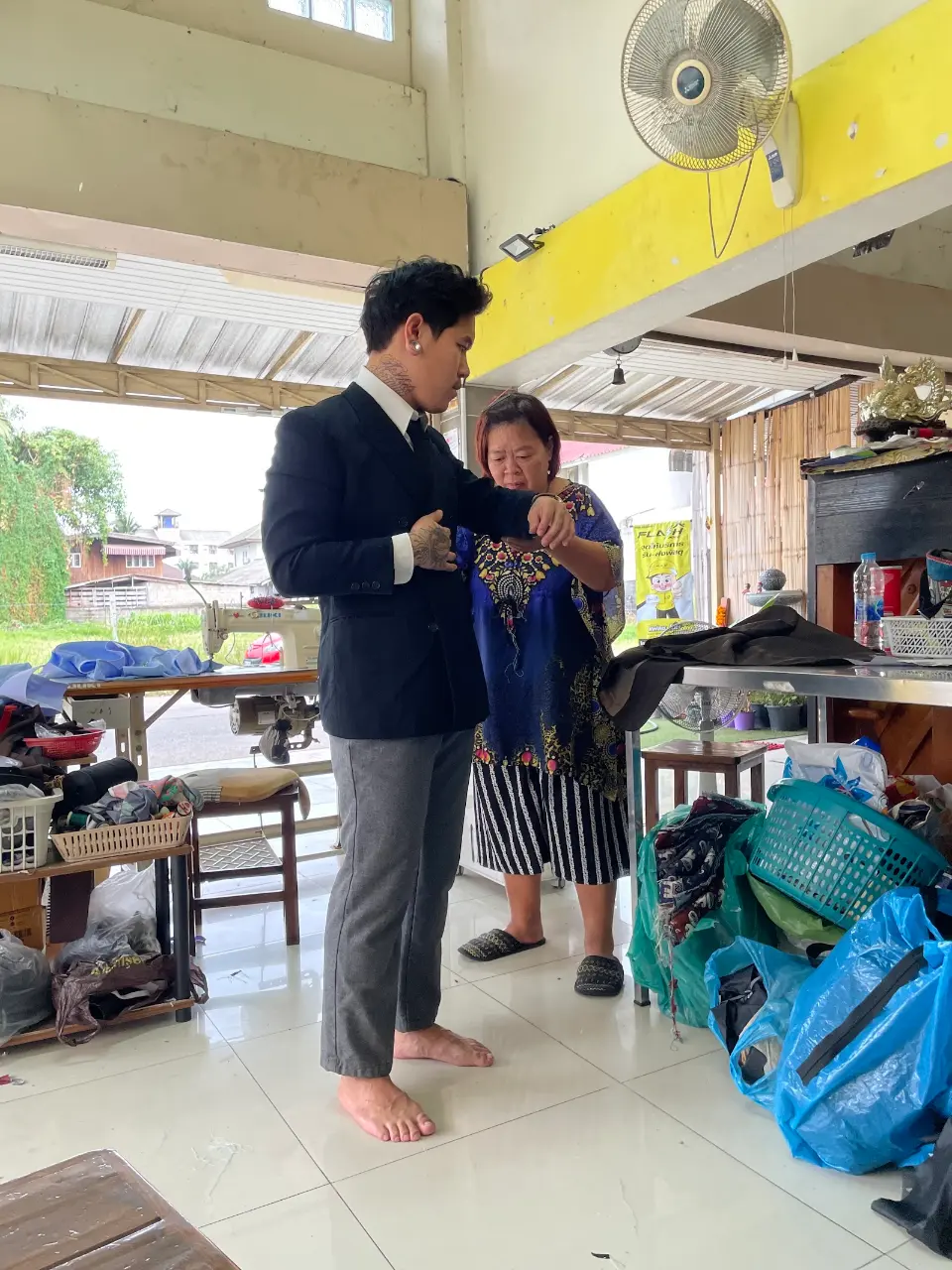 แม่นา ซ่อมผ้าไว ไม่เกิน 1 วัน มารับได้เลย