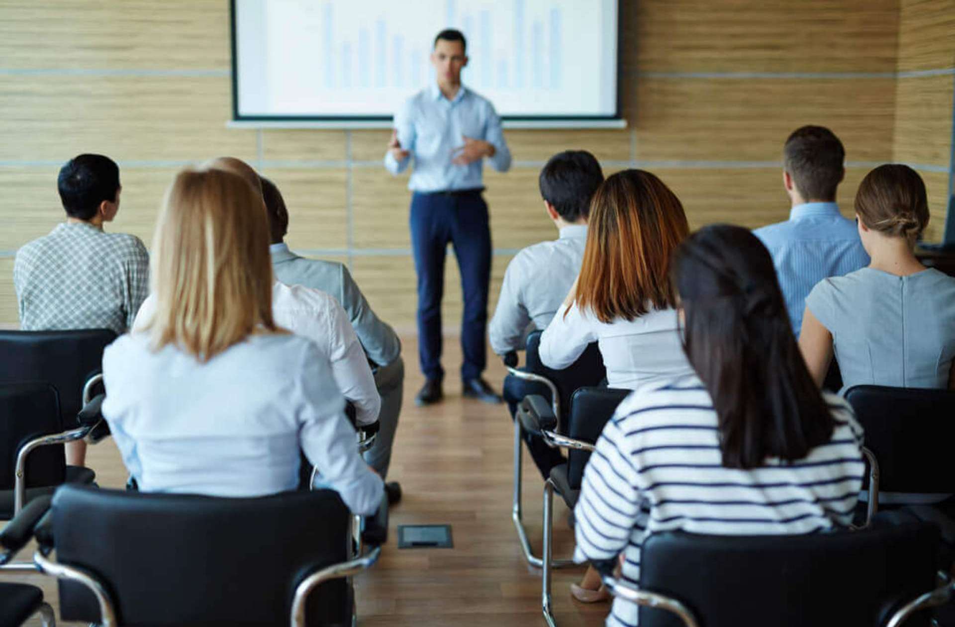 Não investir em treinamentos pode estagnar sua empresa. Descubra porquê