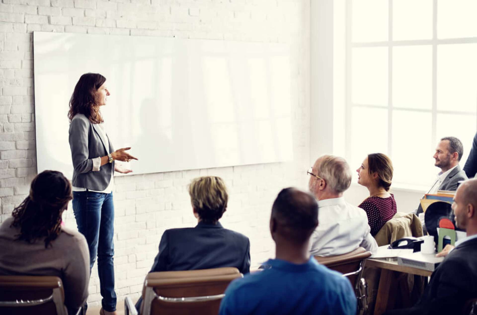 Treinamento e Desenvolvimento: o RH é responsável por esta área em sua empresa? Treinamento e Desenvolvimento: o RH é responsável por esta área em sua empresa?