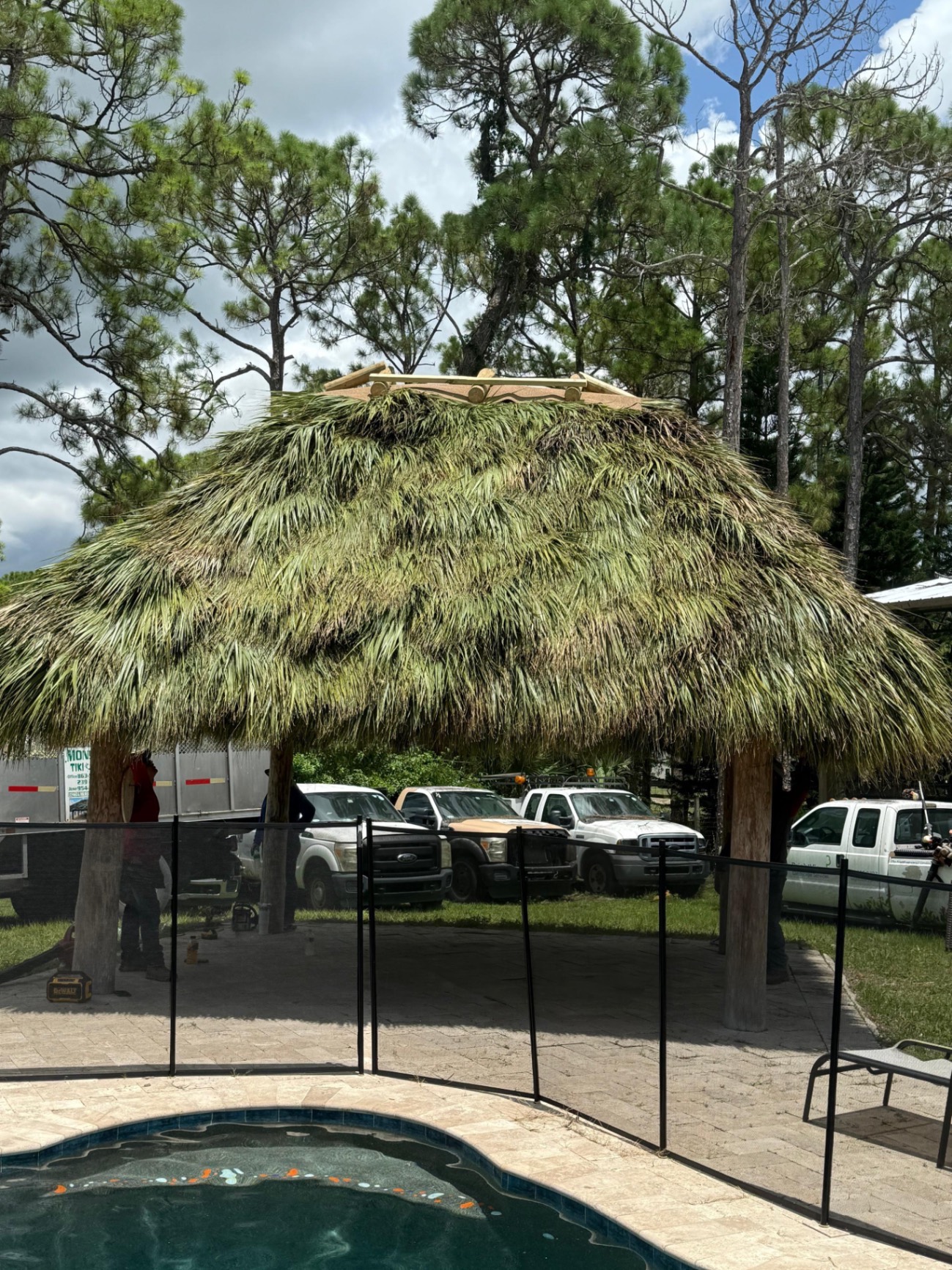 Existing 12 ft x 14 ft Tiki Hut Rethatch in Loxahatchee Florida – Monster Tiki Huts Project