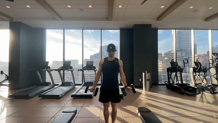 Dumbbell Bicep Curl demonstration