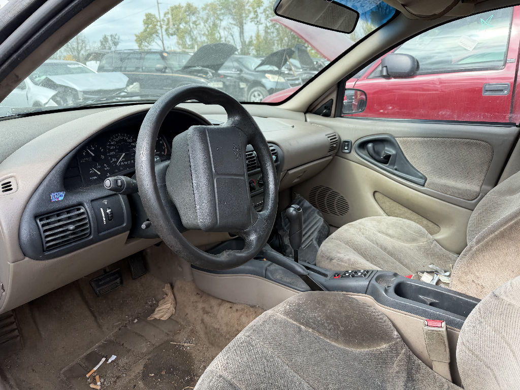1995 Chevrolet Cavalier photo 4