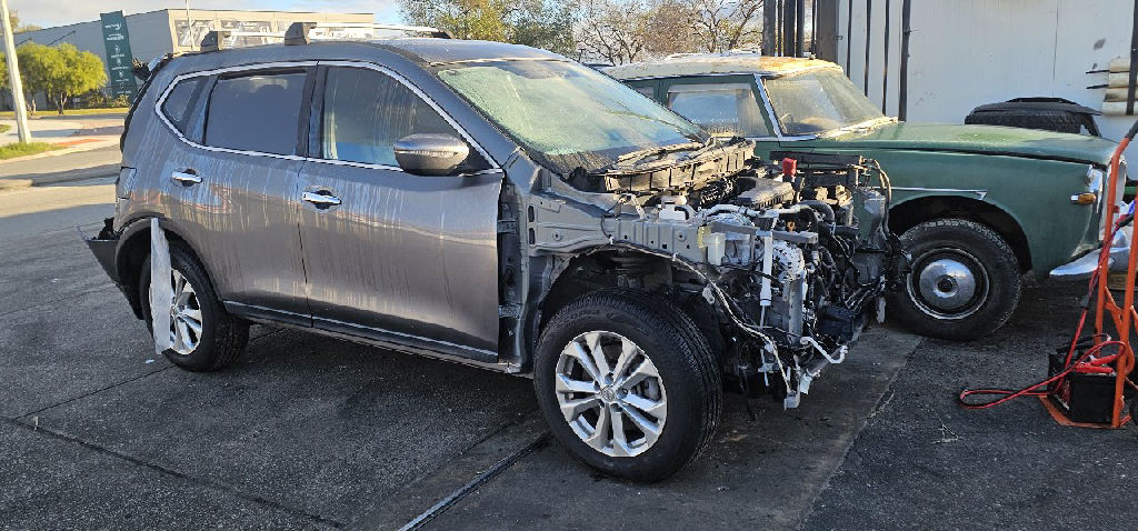 ENGINE (QR25) NISSAN X-TRAIL