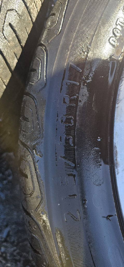 Tyres HOLDEN CRUZE photo 2