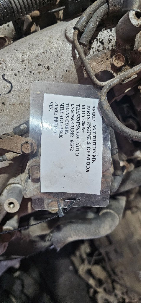 Engine 6G72 photo 4