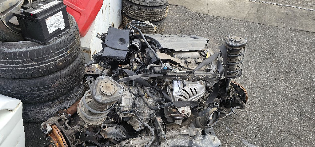 ENGINE (2ZR) TOYOTA COROLLA