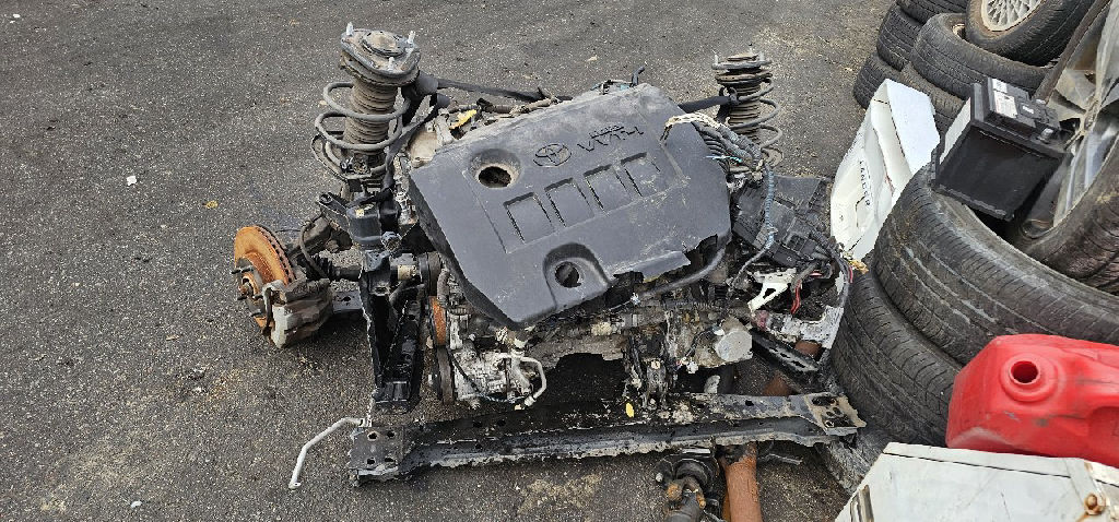 ENGINE (2ZR) TOYOTA COROLLA photo 3