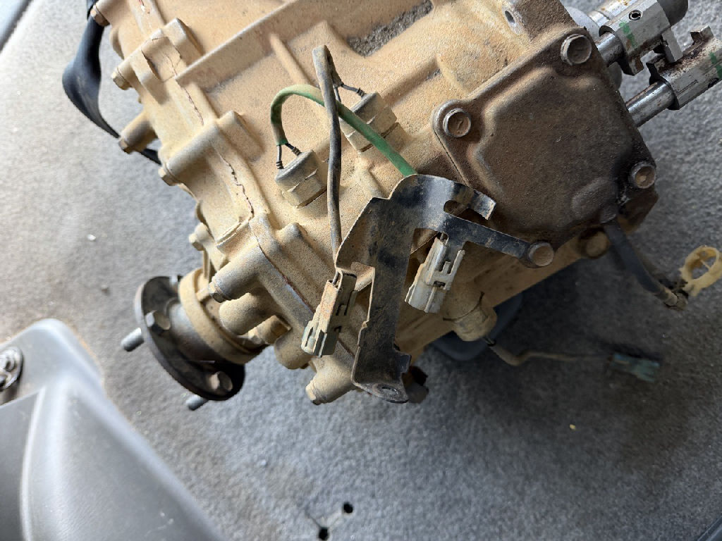 Transfer Case 4x4 Auto Diesel photo 2