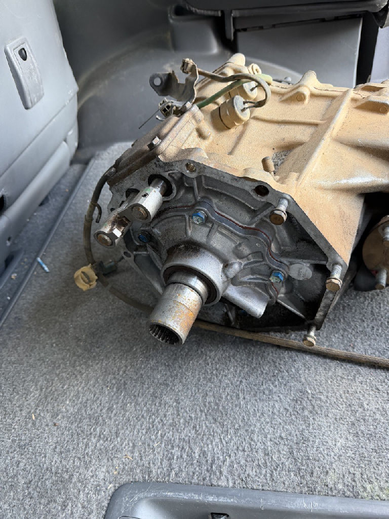 Transfer Case 4x4 Auto Diesel photo 3