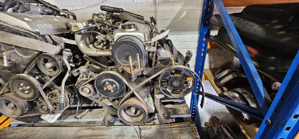 Engine 4G15