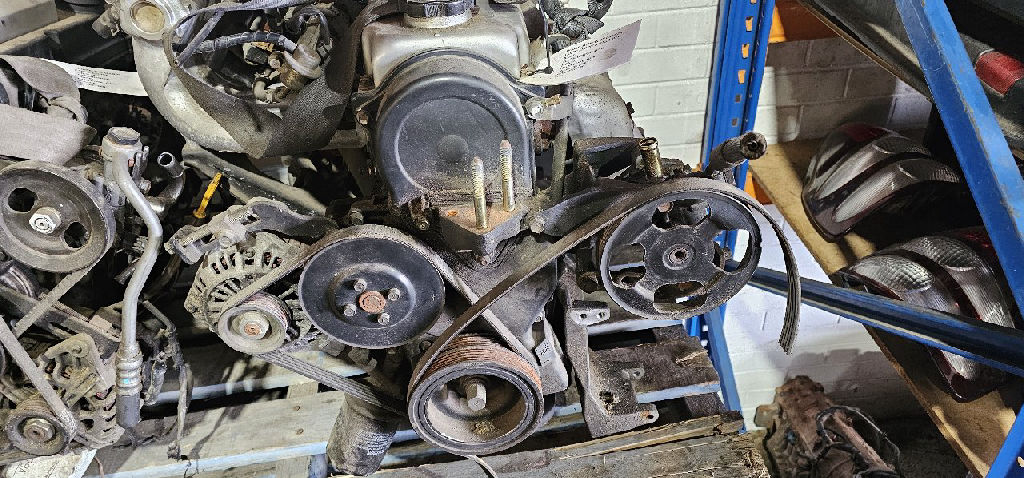 Engine 4G15 photo 2
