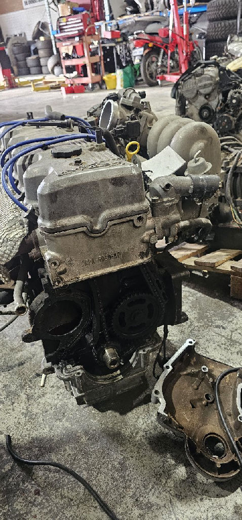 Engine AU FALCON