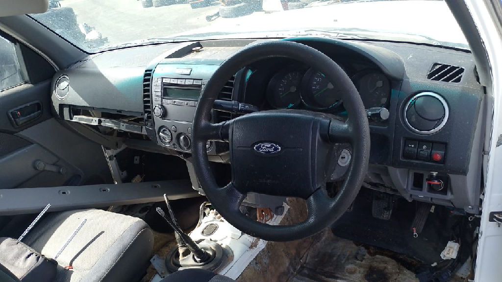FORD RANGER DIFF PJ photo 2