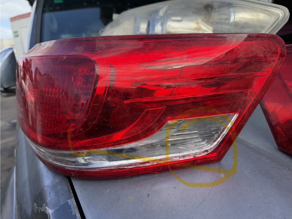 Taillight photo 2