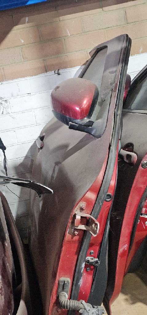 PARTS 2010 NISSAN JUKE photo 2