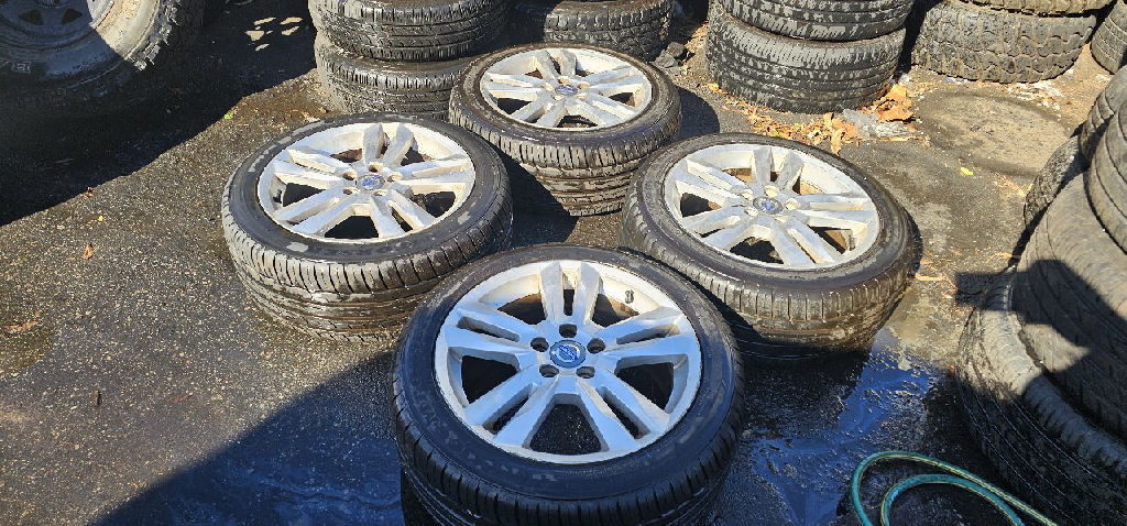 Tyres VOLVO S60 photo 3