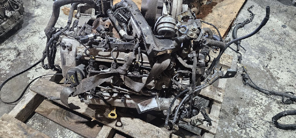 Engine D4FB photo 3