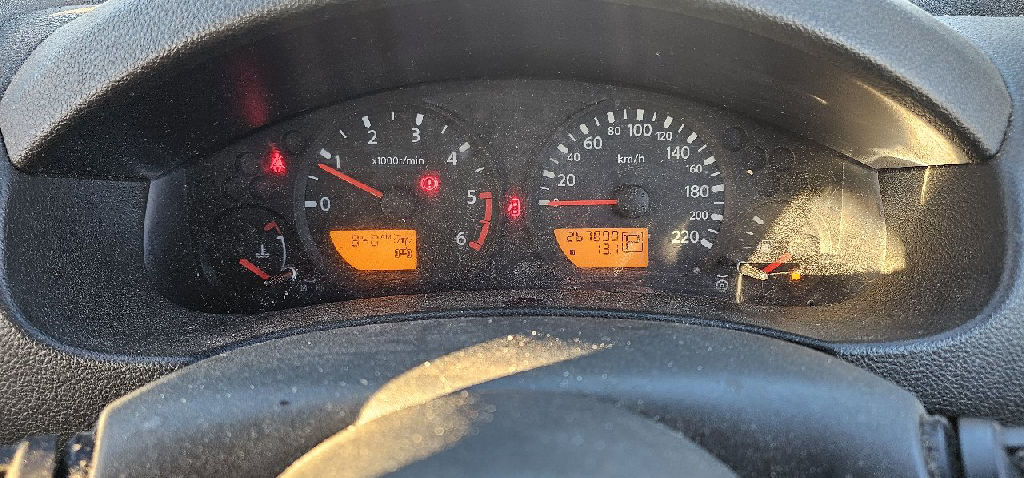 D40 2011 Nissan Navara