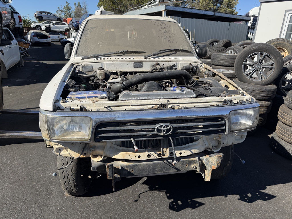 1993 Toyota Hilux Surf 3L